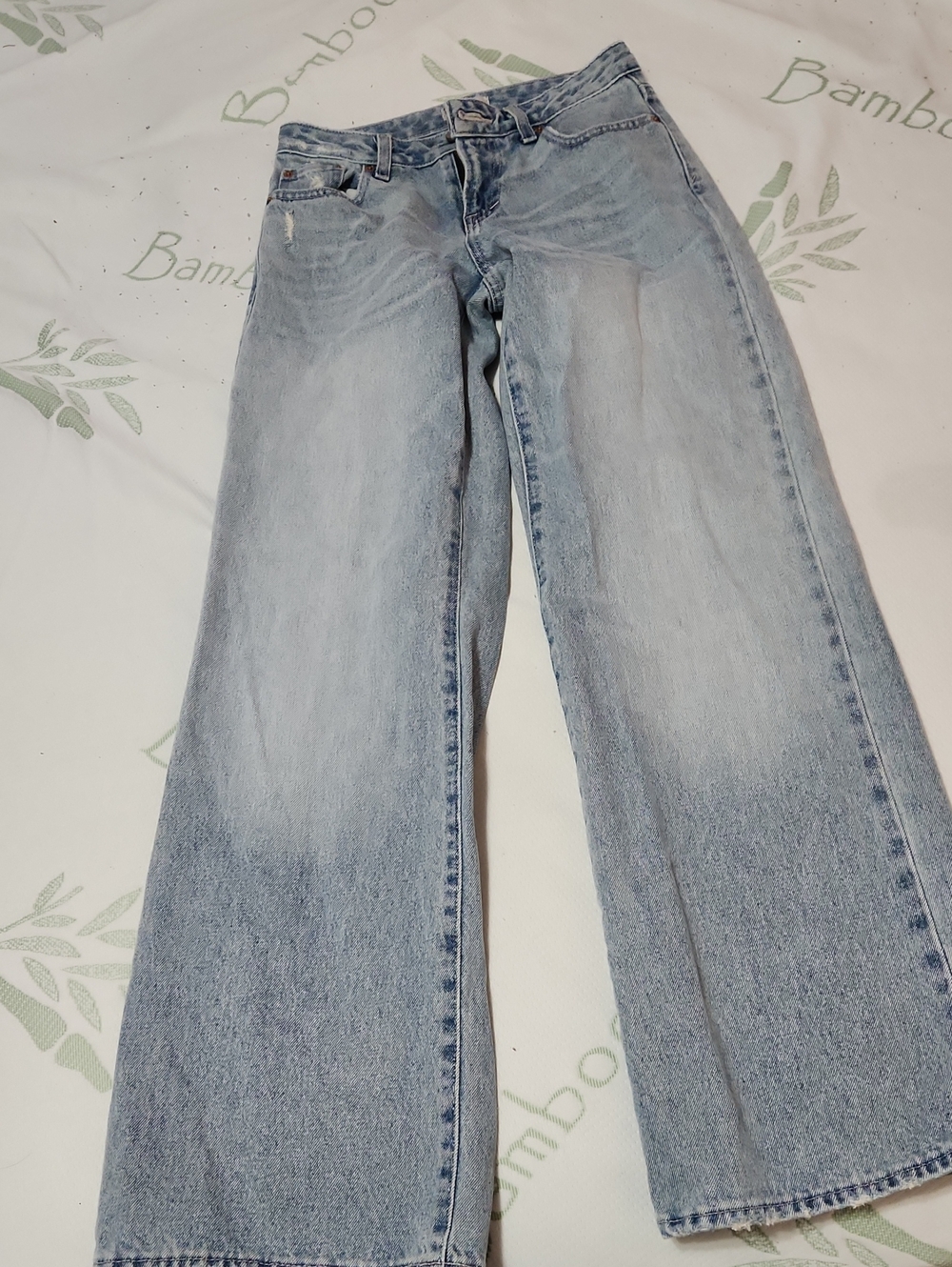 Pacific Sunwear Light Blue Wide Leg Jeans - Flare Style